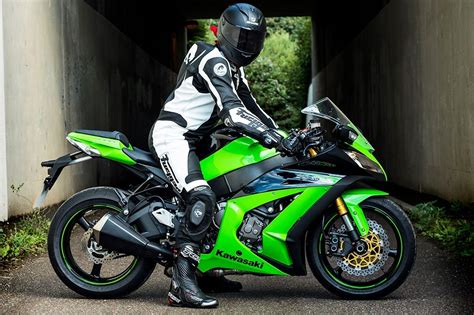 Kawasaki Zx R Wallpapers Wallpaper Cave