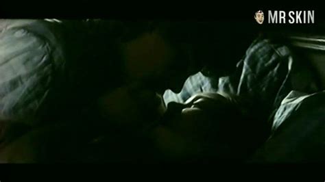 Top La Guerre Dans Le Haut Pays Nude Scenes Sexiest Pics Clips Mr Skin