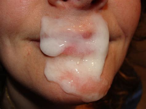 Thick Load On Her Lips Porn Pic