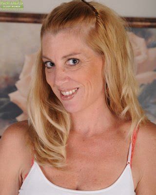 Older Mature Nude Porn Pics PICTOA