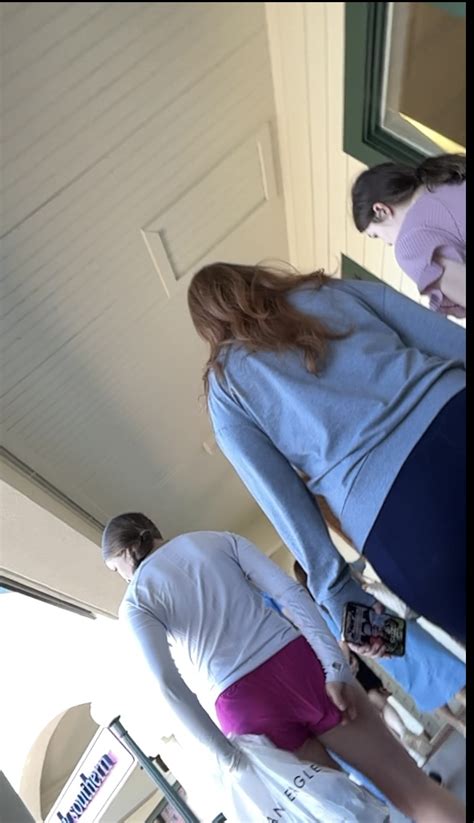 Locos Tee N Pulling Wedgie Out Also Hot Milf Short Shorts Volleyball Forum