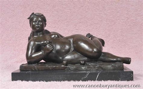 Bronze Botero Figurine Rubenesque Nude Female Statue Signed
