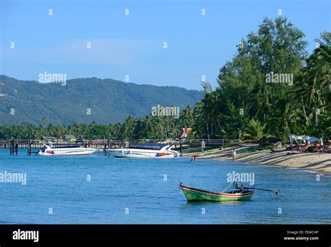 Maenam Beach Koh Samui Thailand Stock Photo Alamy