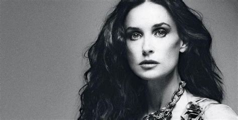 Demi Moore posó en bikini y enamoró a todos KIHI Estilos