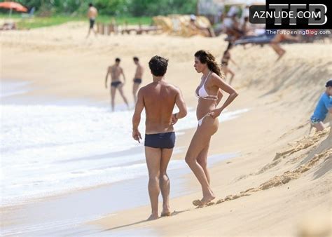 Luciana Gimenez Sexy Seen Flaunting Her Hot Body At The Beach In Trancoso Aznude
