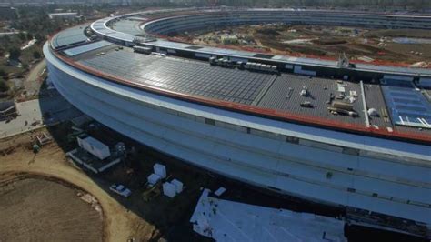 Apples Newly Built 5 Billion Campus Looks Like A Space Ship From The