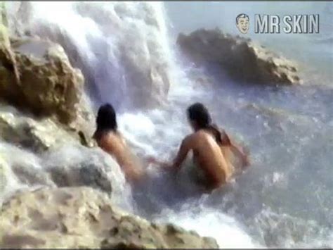 Clio Goldsmith Nude Naked Pics And Sex Scenes At Mr Skin