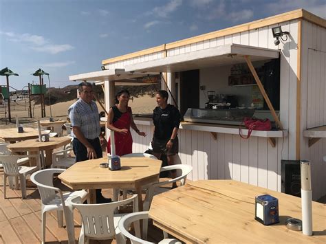 Puerto del Rosario recupera su “chiringuito” en Playa Blanca - Radio