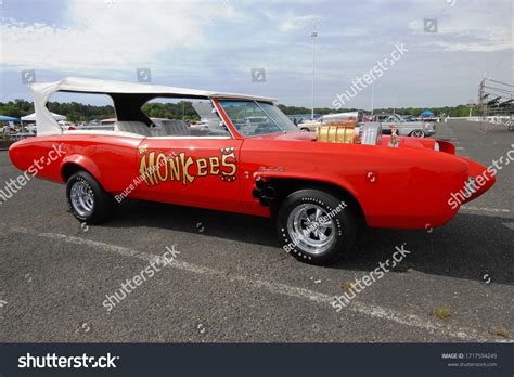 Monkeemobile Images, Stock Photos & Vectors | Shutterstock