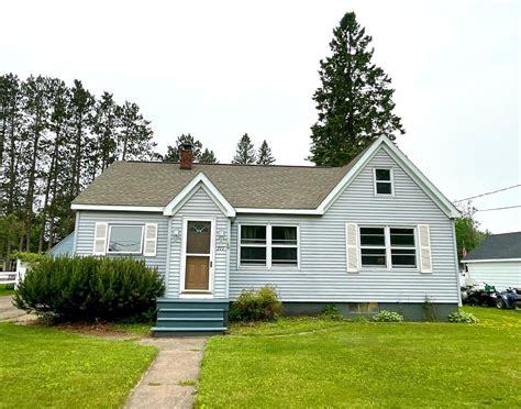 277 Paddock Ave, Park Falls, WI 54552 - See Est. Value, Schools & More