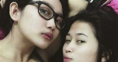 CERITA SEX NGENTOT BERTIGA DI VILLA Dunia Hitam