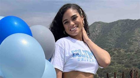 Fundraiser By Ravyn Collier Help Get My Ass To College