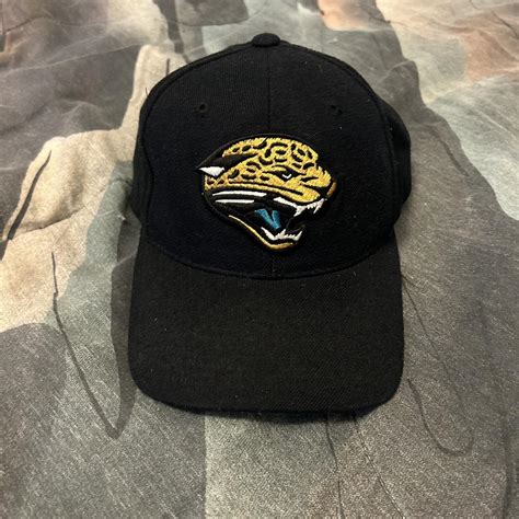 Vintage early 2000 Jacksonville Jaguars sports... - Depop