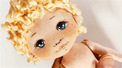 TUTORIAL Doll : how to paint a cloth doll face - YouTube