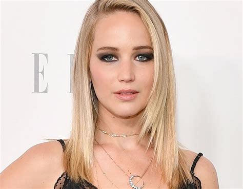 Jennifer Lawrence Harassment A Producer Made Me Do A Nude Line Up