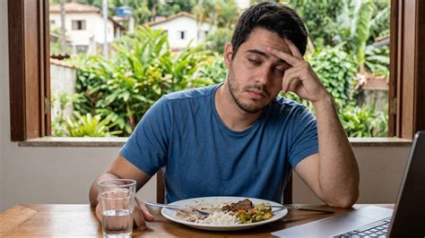 Porque Da Sono Depois Do Almoço - Por que sentimos sono depois do almoço mesmo sem estar tão cansados ...