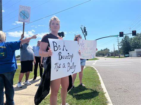 Aubreigh Wyatt Ocean Springs MS Text Messages Catalyst for Community