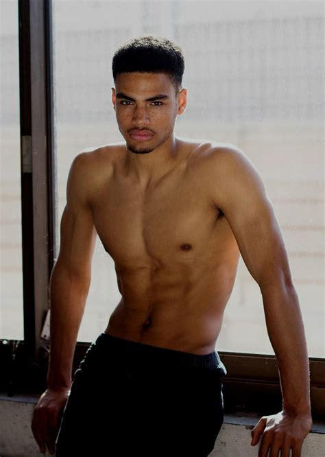 Pin On Sexy Athletic Black And Light Skin Men