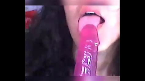 Colegiala Le Encanta Mamar Verga Lo Demuestra Con Su Vibrador