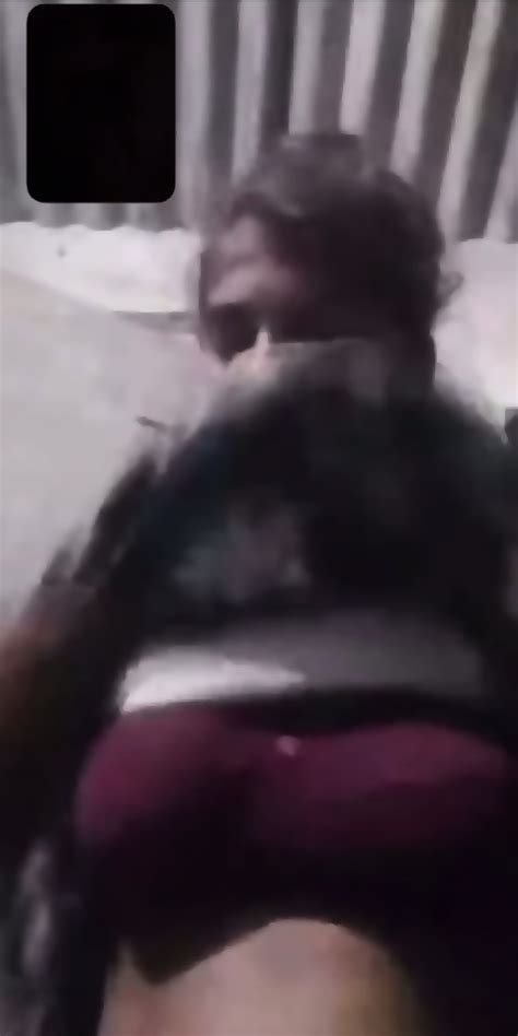 Two Beautiful Desi Slut Girls Showing Her Nude Body To Her Lover Which Goes Viral