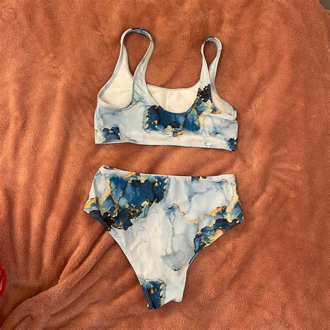 Se Produkter Som Liknar Bl Guld Bikini Set P Tradera