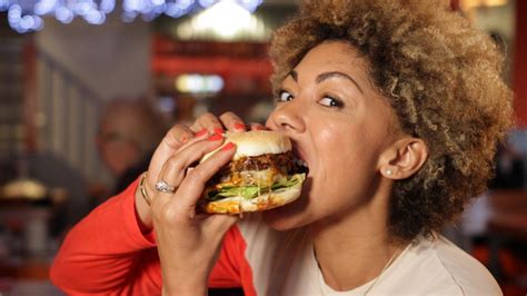 Why Eating A Lot Of Fat Is Worse For Men Than Women Bbc News