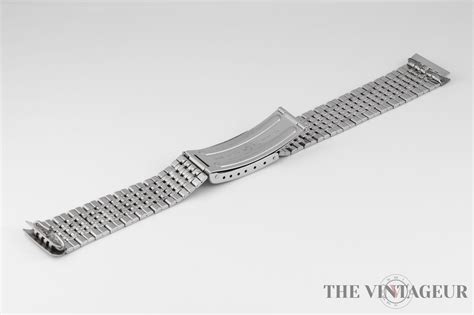 Gay Freres Gf Universal Geneve Bracelet The Vintageur