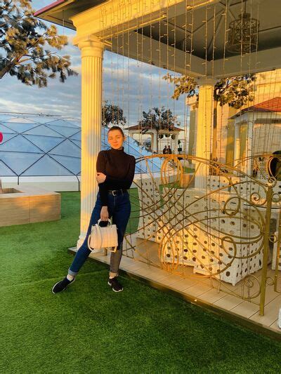 Знакомства Воронеж, Алина, 23 - объявление девушки с фото