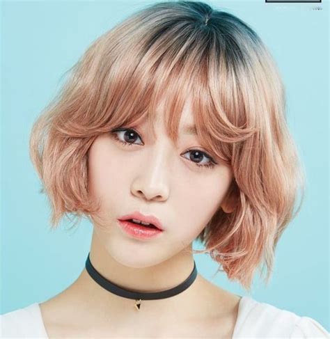 25 Kiểu tóc ngắn uốn xoăn đẹp trẻ trung cá tính hot nhất hiện nay Bí quyết làm đẹp