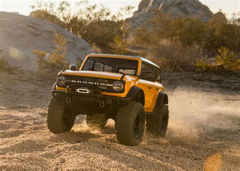 Traxxas Trx Ford Bronco Looks As Cool As The Real Thing Video