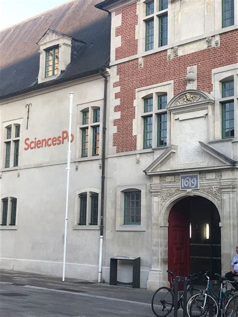 The study of social sciences and humanities is always at the core of ...