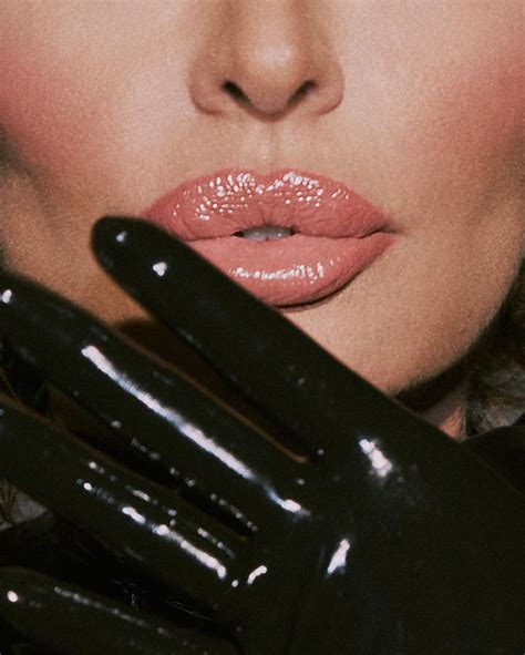 Celeb Lisa Rinna Nude Photo 13 The Fappening Leaked Photos