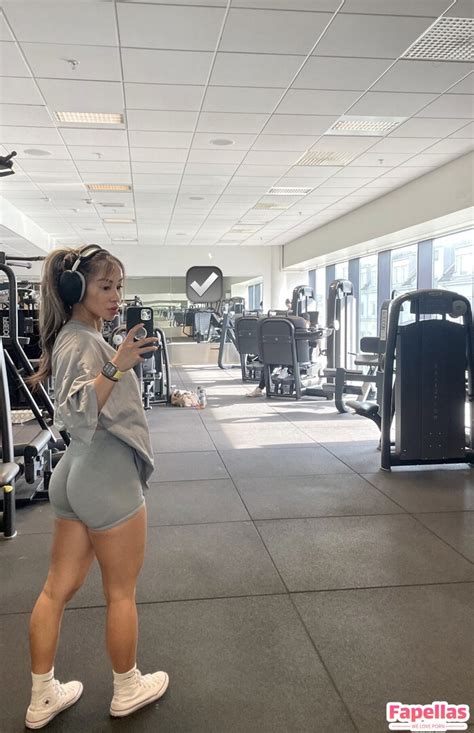 Thea Physique Aka Theaphysique Nude Leaks Fapellas