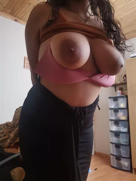 Bursting Out Nudes Ratemyboobs Nude Pics Org