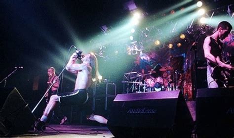 Blood Sugar Sex Magik Anos Da Ascens O Mete Rica Do Red Hot Chili Peppers Rocknbold