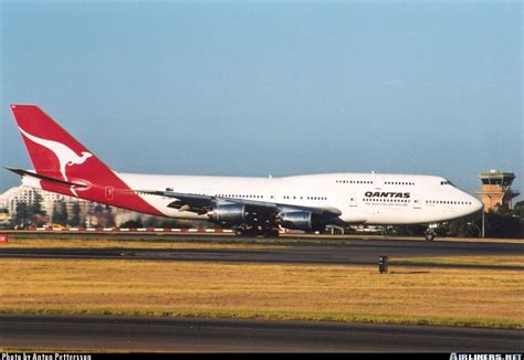 Boeing 747 338 Qantas Aviation Photo 0070863