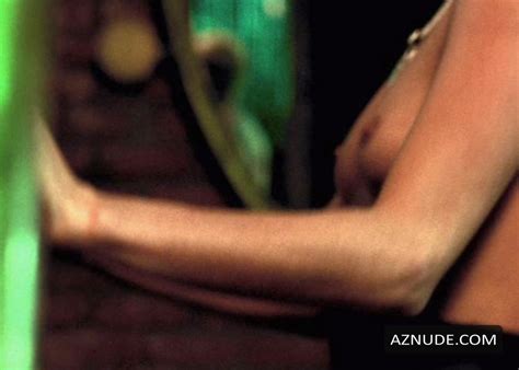 POLLY SHANNON Nude AZNude