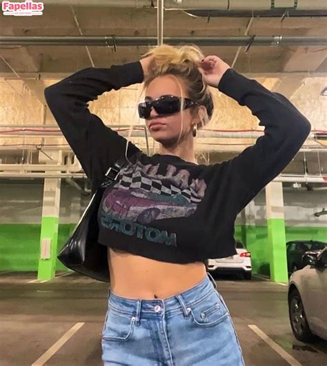 Sophia Armata Aka Soph Armata Nude Leaks Fapellas