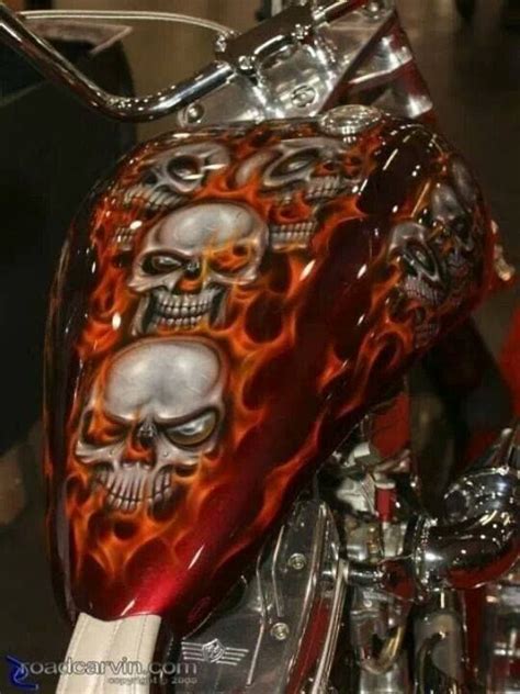 Pin By Bert Koning On Moose S Gastank Art Custom Paint Motorcycle Motorcycle Paint Jobs