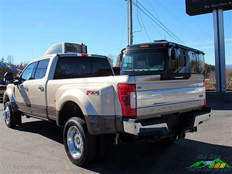 2017 White Gold Ford F450 Super Duty King Ranch Crew Cab 4x4 123974932