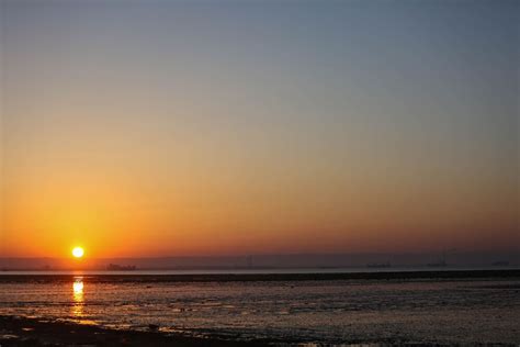 fakta menarik terusan suez pembelah asia eropa contextid