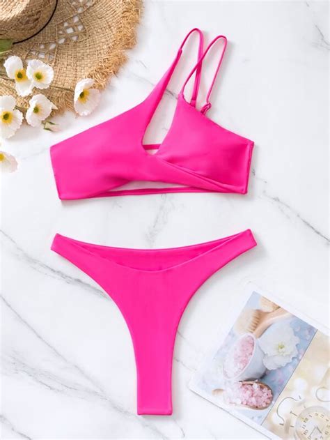 C est le nouveau Ensemble de bikini unicolore soutien gorge découpe asymétrique Bas échancré