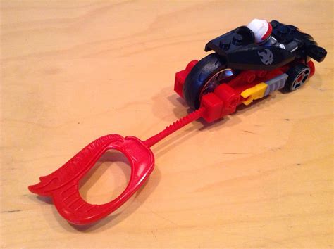 JULIAN S HOT WHEELS BLOG Mega Bloks Ripcord Launcher Vehicle Red