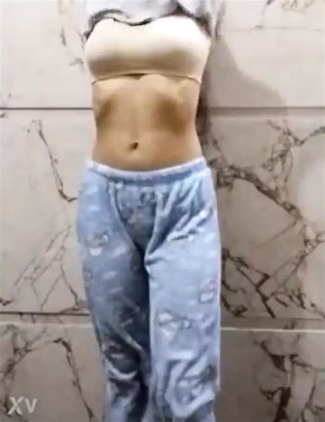 Horny Desi Girl Showing Boob Pussy Feat Mydesiwood Xhamster