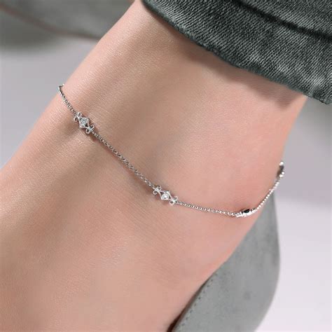 14k White Gold Ankle Bracelet With Swirly Diamond Stations Ab832w45jj