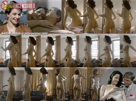 Naked Martina Gedeck in Mutter und Söhne