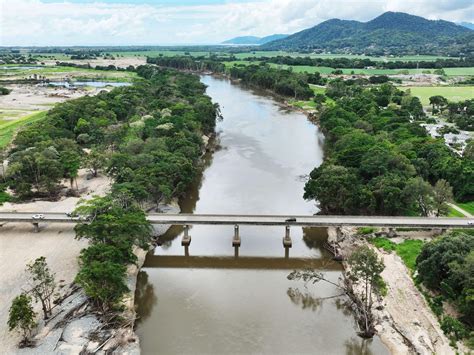 Tropical cyclone warning issued for Far North Queensland | The Cairns Post