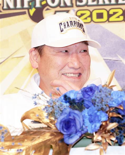 【オリックス】日本一の優勝会見＜1＞中嶋聡監督「感動的なことを言えれば良いんでしょうけど、ないです」｜パ・リーグcom｜プロ野球