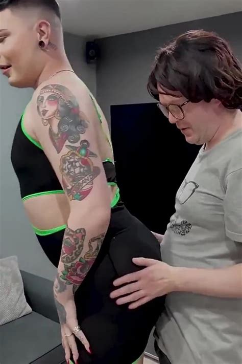 Bi Double Blowjob On Nerd Pervert Shemale Big Ass Porn Feat Mothplayboy By FapHouse XHamster