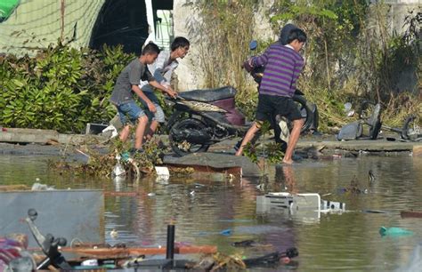 El Balance De Muertos En El Sismo Y El Tsunami En Indonesia Sube A 832 Personas